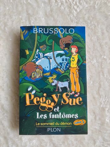 Livre Peggy Sue et les fantômes