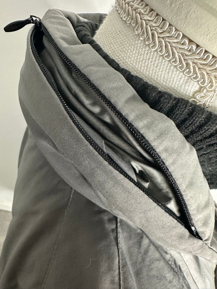 Parka doudoune grise et noire Blacksmith T40 L - photo numéro 4