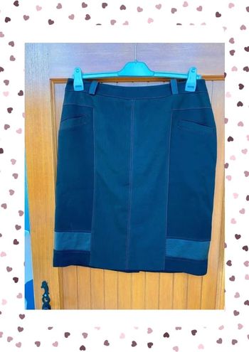 Jupe droite noir taille 46 Christine Laure