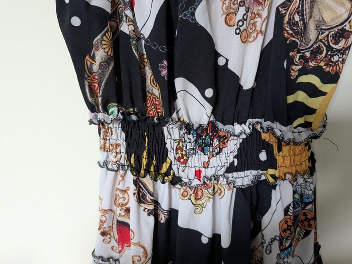 Robe chic à bretelles. Style Italia. Taille S/M - photo numéro 4