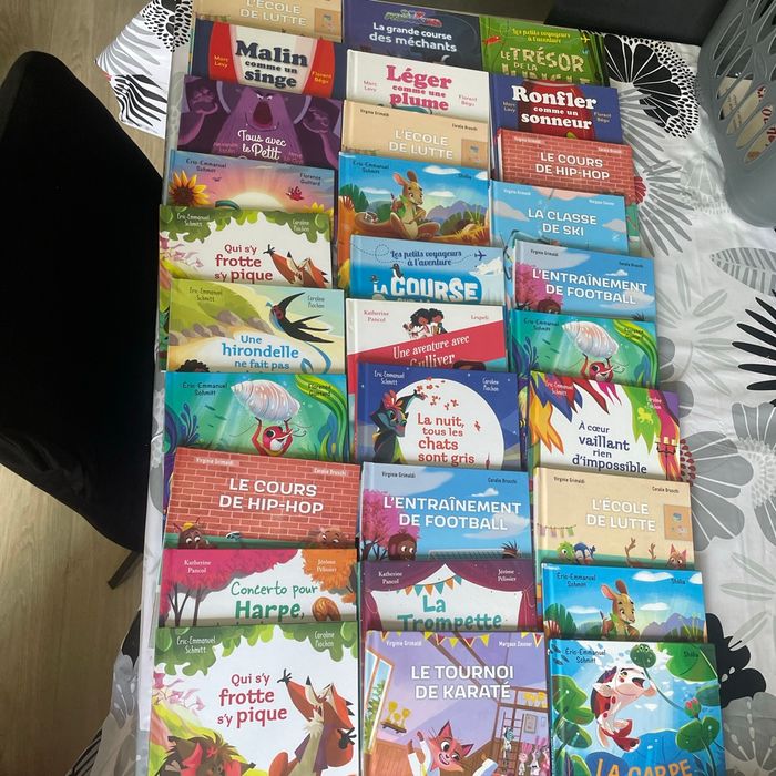 Lot revendeur livres enfant