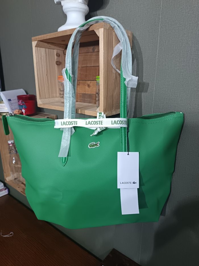 Sac Lacoste - photo numéro 2