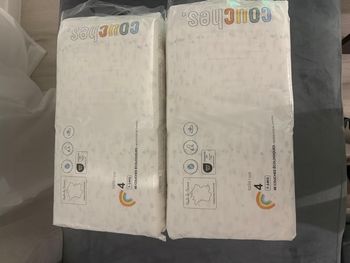 Couche la marque en moins taille 4