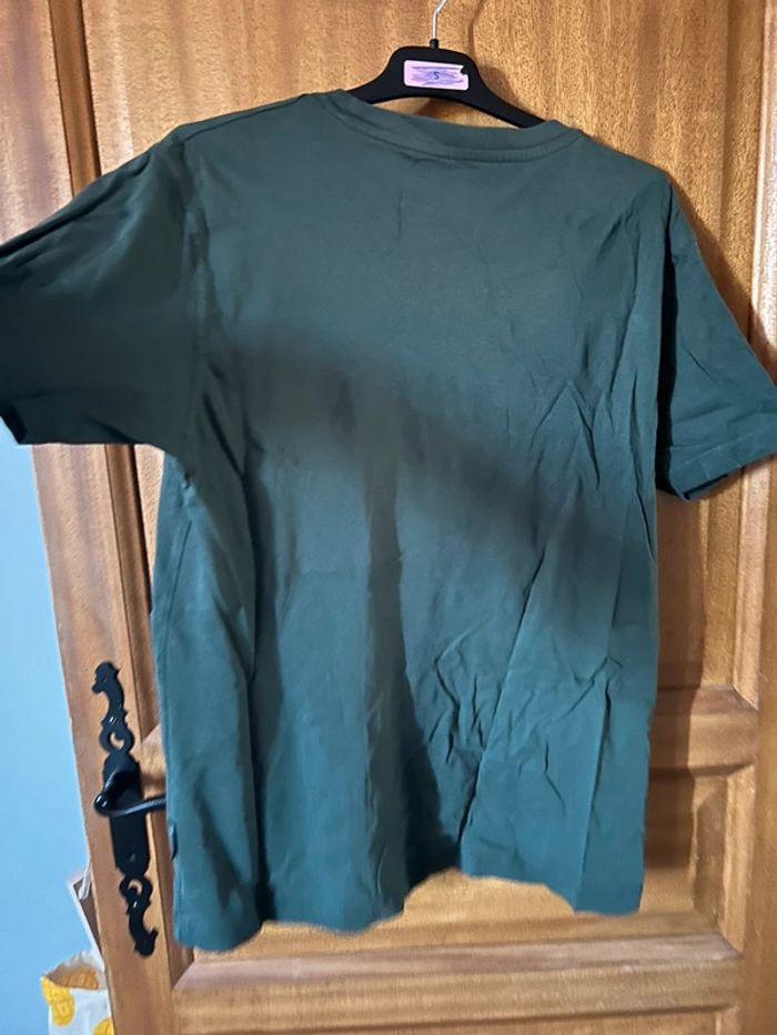 T-shirt vert foncé - photo numéro 3