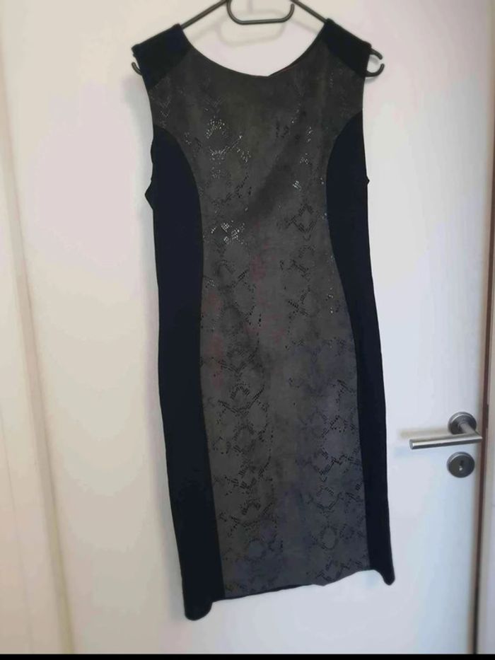 Robe chic  taille  40