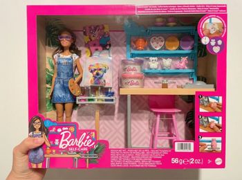 Coffret Barbie artiste neuf