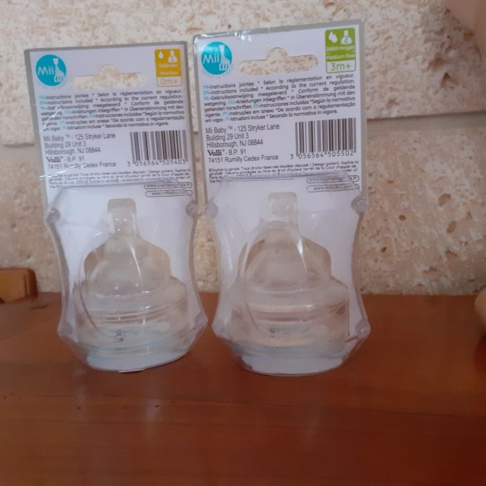 Lot 4 Tétines/ Biberon *0-3 mois & 3-6 mois Vulli - photo numéro 7