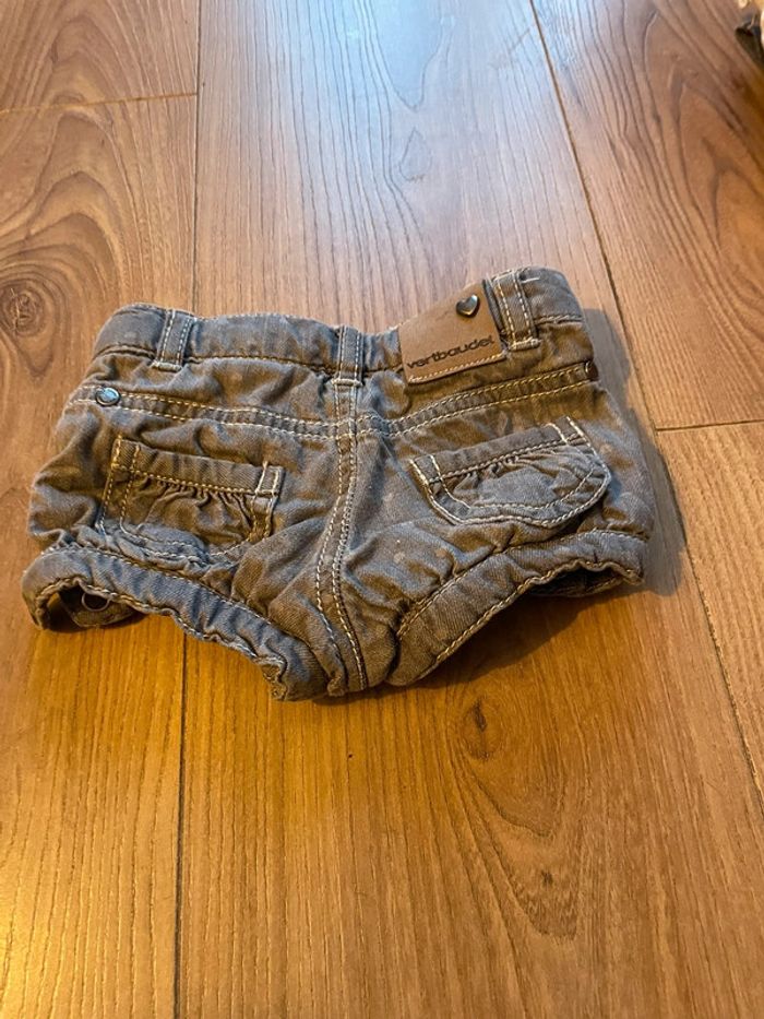 Short en jean 3 mois - photo numéro 2