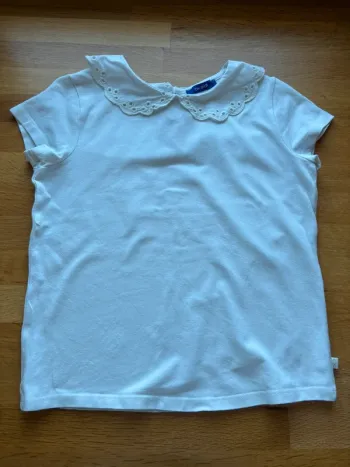 Joli t-shirt MC okaidi 8 ans fille