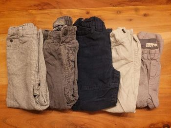 Lots de pantalons 23/24mois