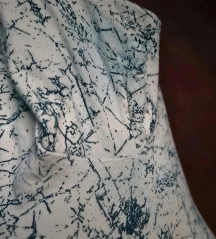 T-shirt blanc à motifs taille S Lacoste - photo numéro 7