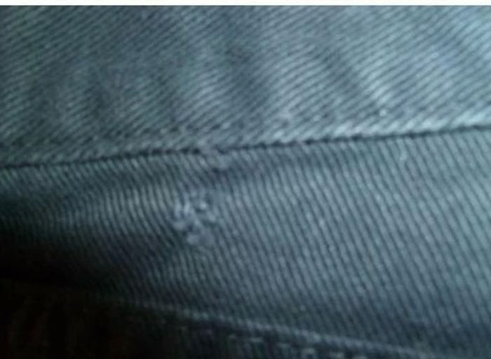 Jean bleu foncé taille 34 marque : Benetton - photo numéro 4
