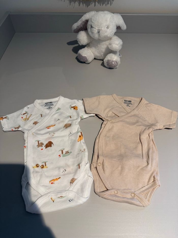 Lot 2 bodies manches courtes - photo numéro 3