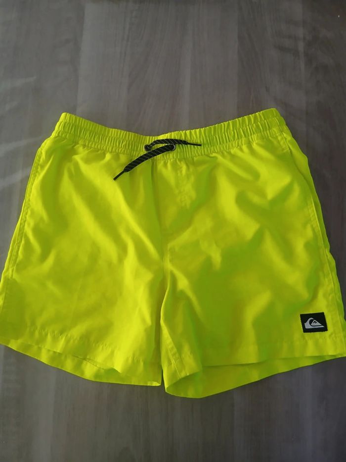 Short de bain/ maillot de bain