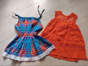 Lot de 2 robes 12 mois