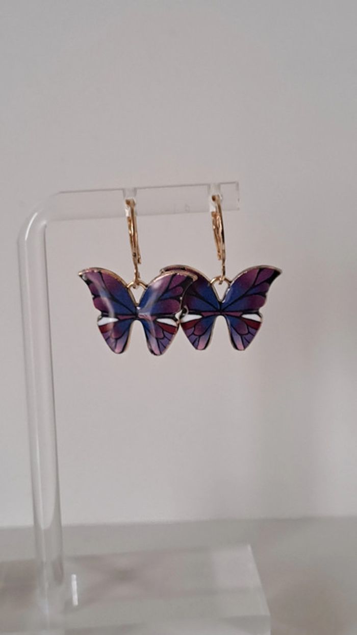 🦚Boucle d'oreilles papillon - photo numéro 2