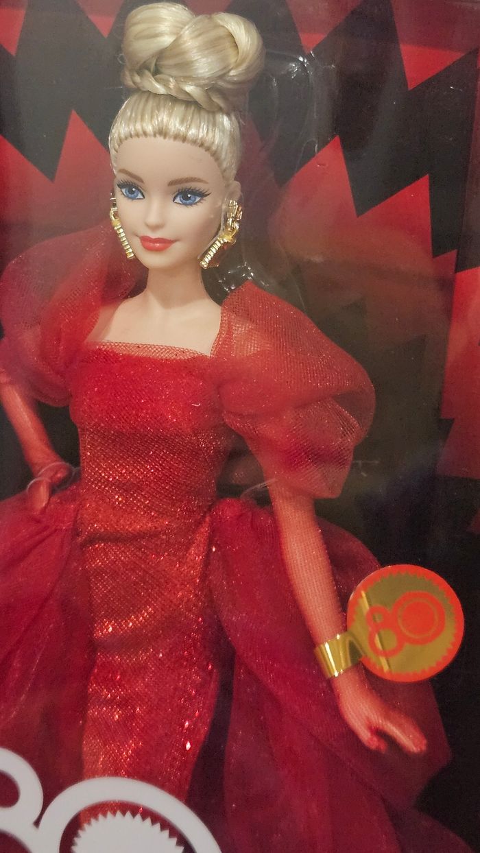 Poupée Barbie 80 ans Mattel - photo numéro 5