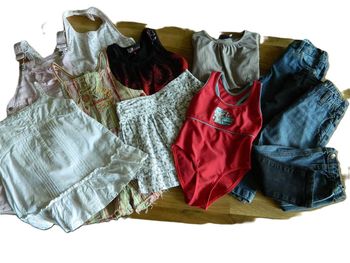 Gros lot de vêtements d'été fille T 3 ans divers marques