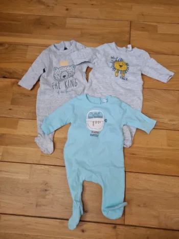 Lot 3 pyjamas legers