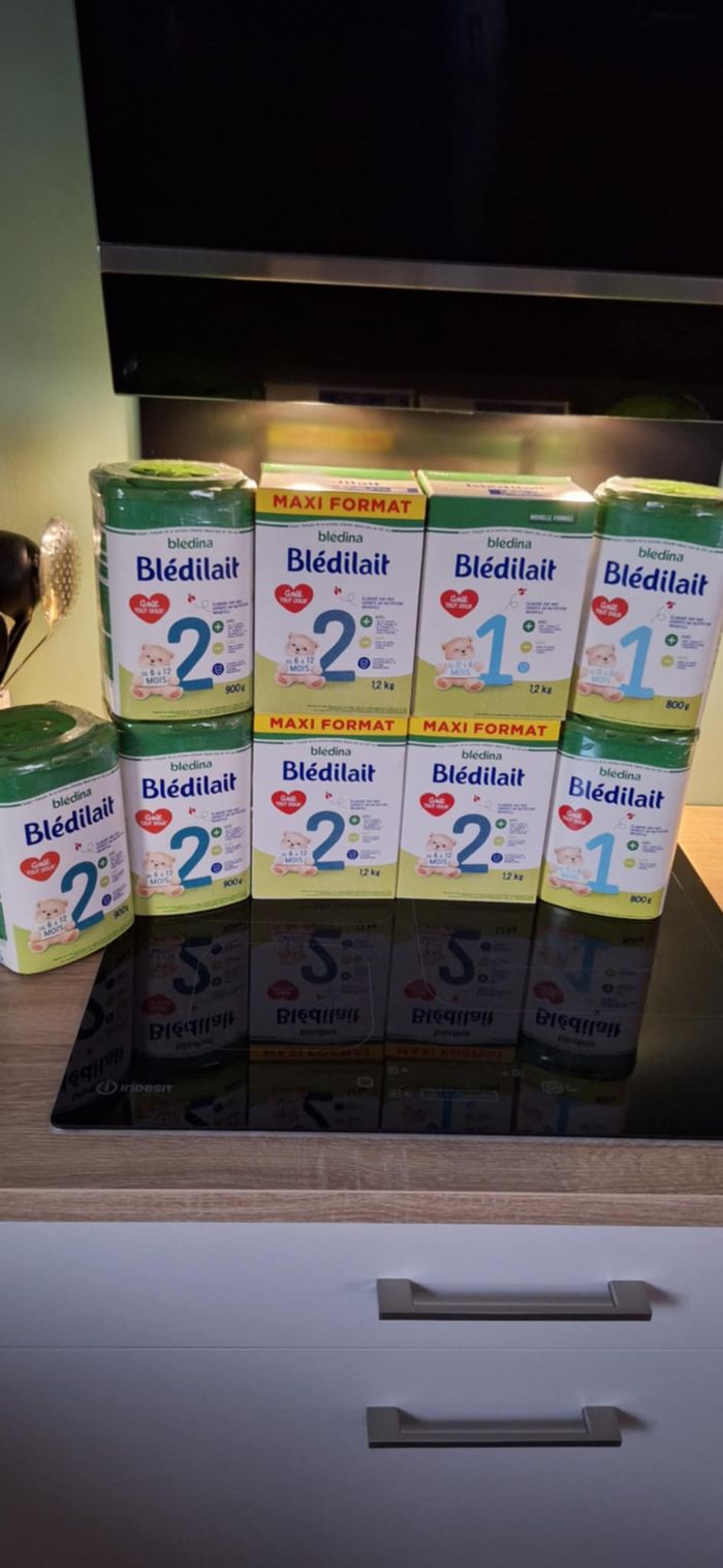 Boite de Blédilait 1er âge et 2éme âge