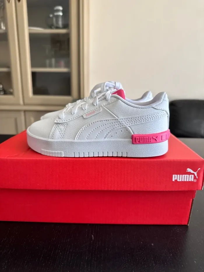Baskets Puma Jada PS blanches et roses – Pointure 30 (EU)