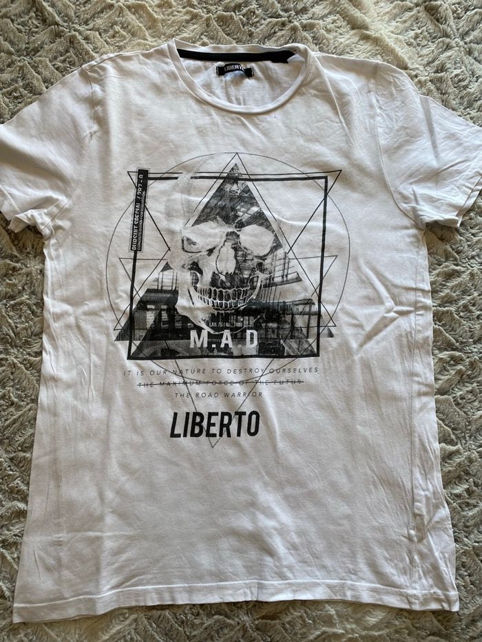 T-shirt tête de mort Liberto16 ans - photo numéro 1