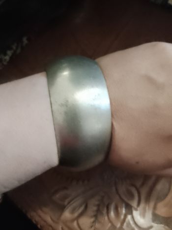 bracelet en acier argenté vintage années 80.
