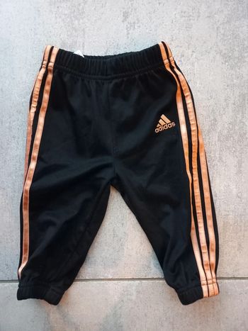 Bas de survêtement Adidas 6 mois