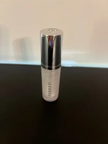 Gloss brillant farmasi