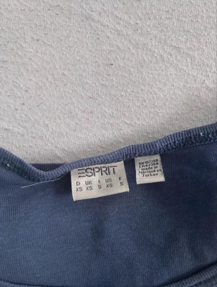 Tee-shirt Esprit gris-bleu XS – basique chic - photo numéro 2