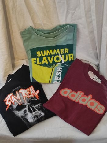 Lots  tee-shirts manches courtes