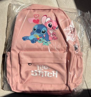 Sac à dos rose pale STITCH pour filles  (38 X 28 x 11 cm) Neuf juste déballé pour la photo