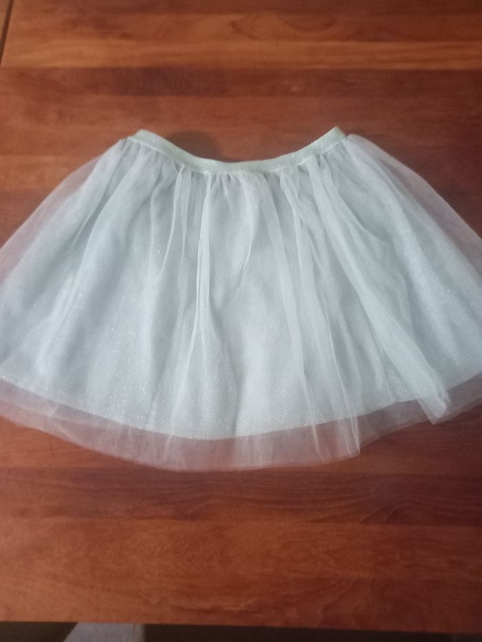 Jupe fille 12 ans paillete marque kiabi couleur bleu ciel tres bonne etat