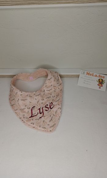 Bavoir personnalisé