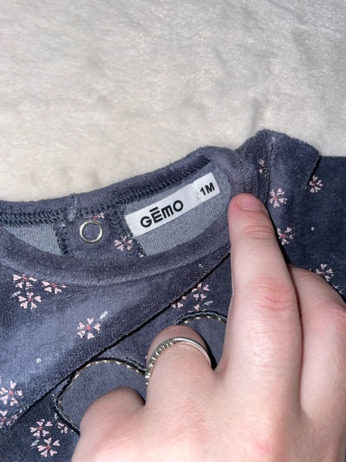 Pyjama velours 1mois - photo numéro 3