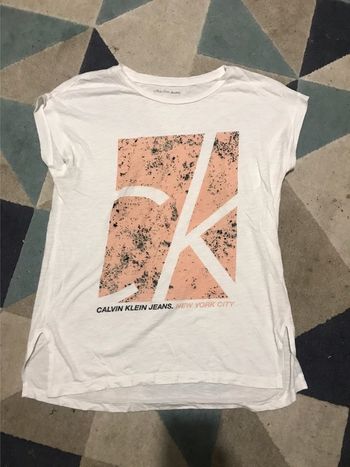 TEE shirt Calvin Klein