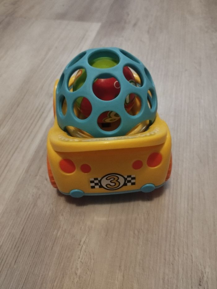 Voiture de course à friction - photo numéro 3