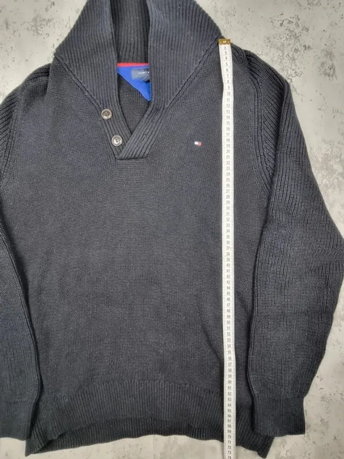 Pull col châle Tommy Hilfiger – Noir – Taille L Hommes (mesures en photos) - photo numéro 9