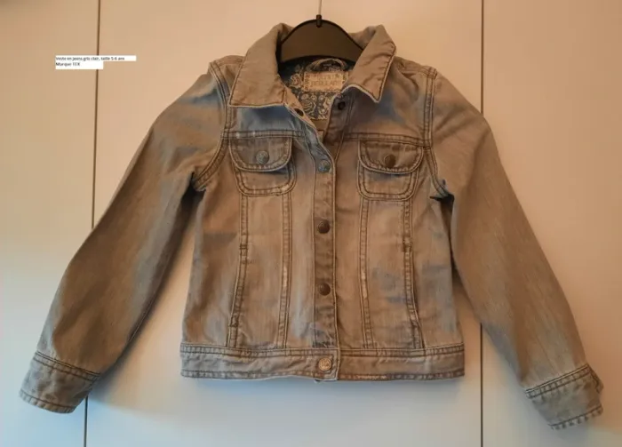 Veste en jeans fille 5-6 ans