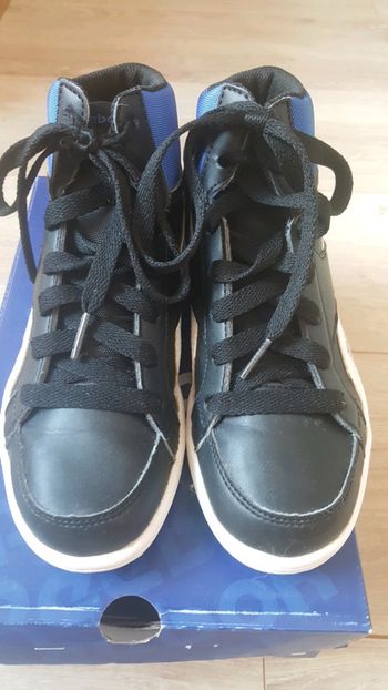 Basket Reebok Royal  taille 33