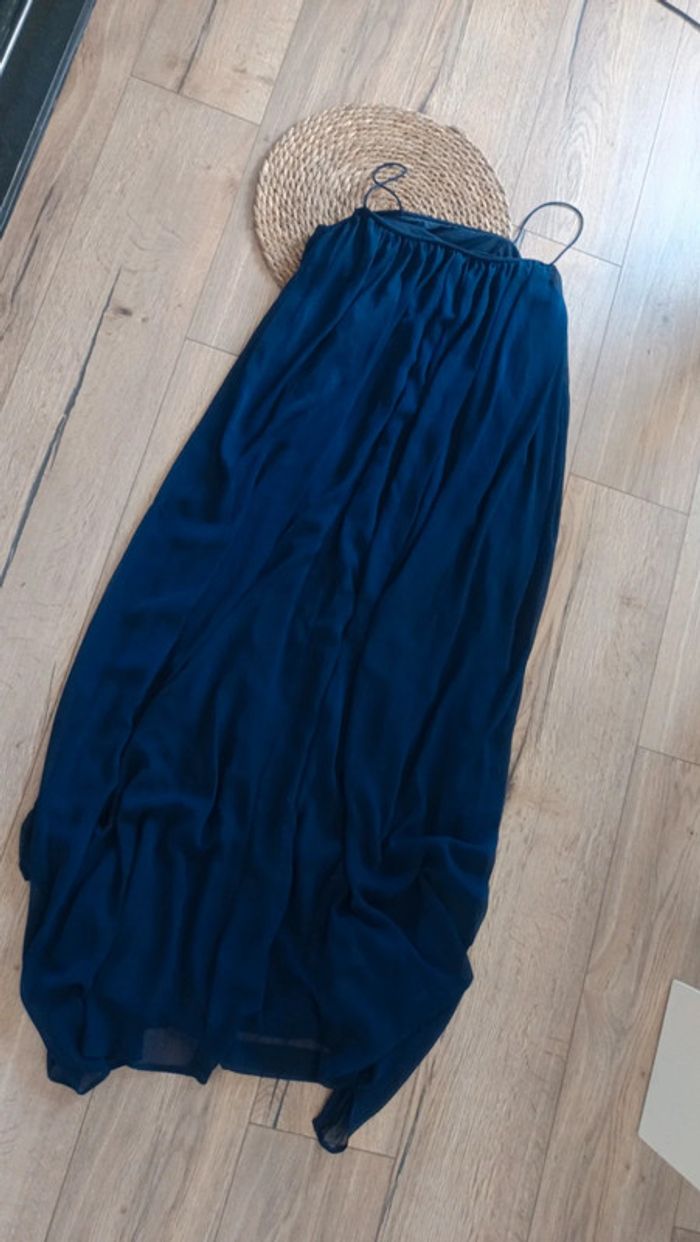 Très jolie robe longue de soirée bleue 38 - photo numéro 2