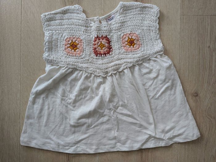 T-shirt sans manche tape a l'oeil