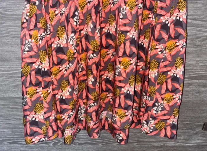Robe imprimée à volants  XS  neuf étiquette  little miss Captain Tortue - photo numéro 4