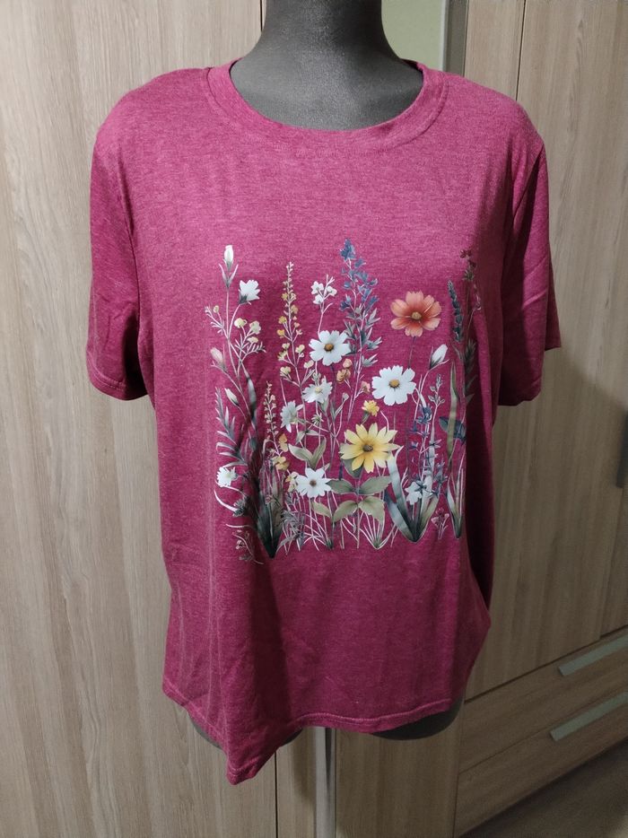 T-shirt femme manches courtes taille 50