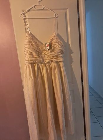 Robe de soirée neuve avec  étiquettes HEtM