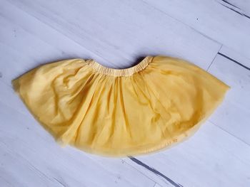 Vêtement bébé fille jupe jaune réversible à tulles et broderies Obaïbi 1 an 12 mois