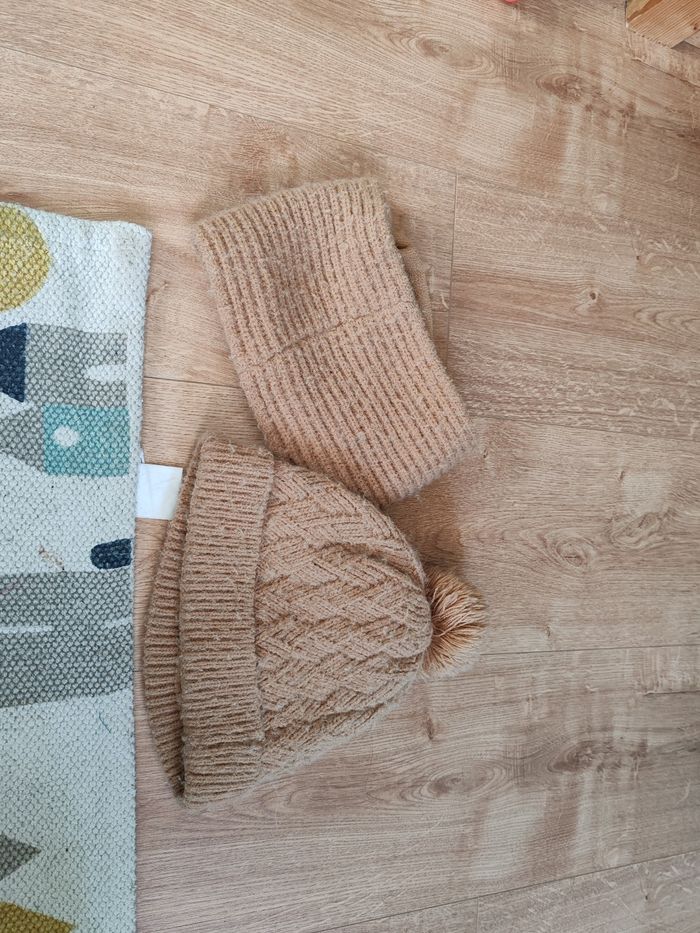 Lot vêtements garçon 6 ans - photo numéro 2