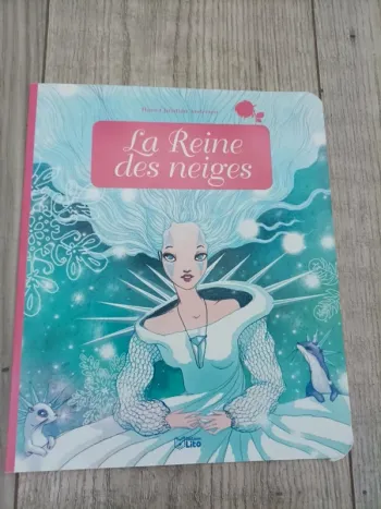Joli livre "la reine des neiges"