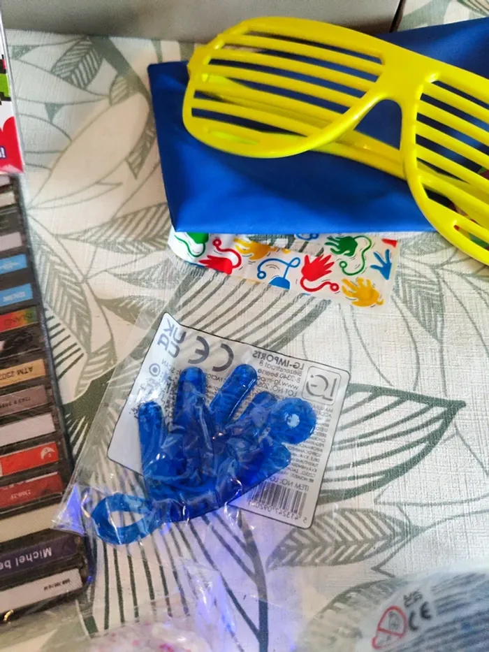 Coffret cadeau homme Génération 90 contenant 6 cadeaux - photo numéro 6