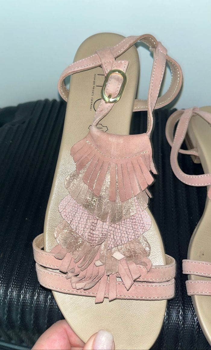 Sandales pour femme - photo numéro 2